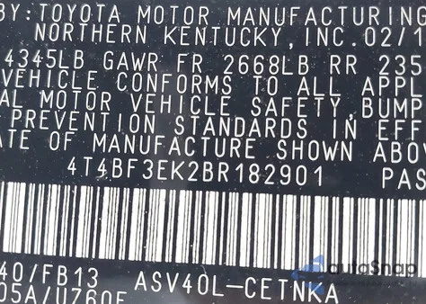 2011 Toyota Camry Le z USA, uszkodzony, nr VIN 4T4BF3EK2BR182901